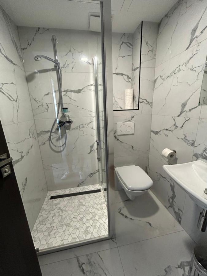 שיופוק Villa Bauhaus Dream Deluxe T מראה חיצוני תמונה